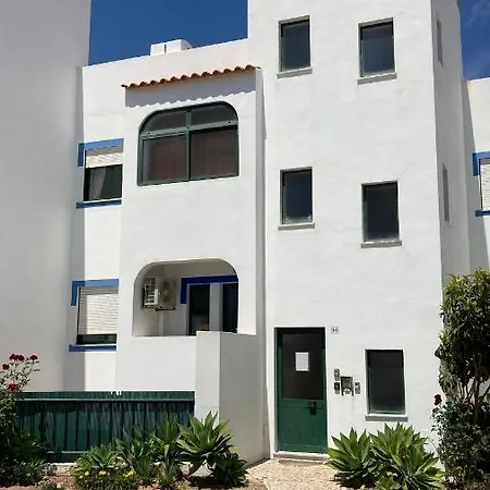 Casa As Estrelas * Carvoeiro (Lagoa)