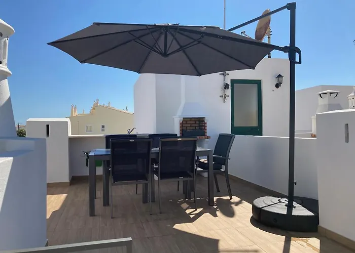 Casa As Estrelas * Карвоейру